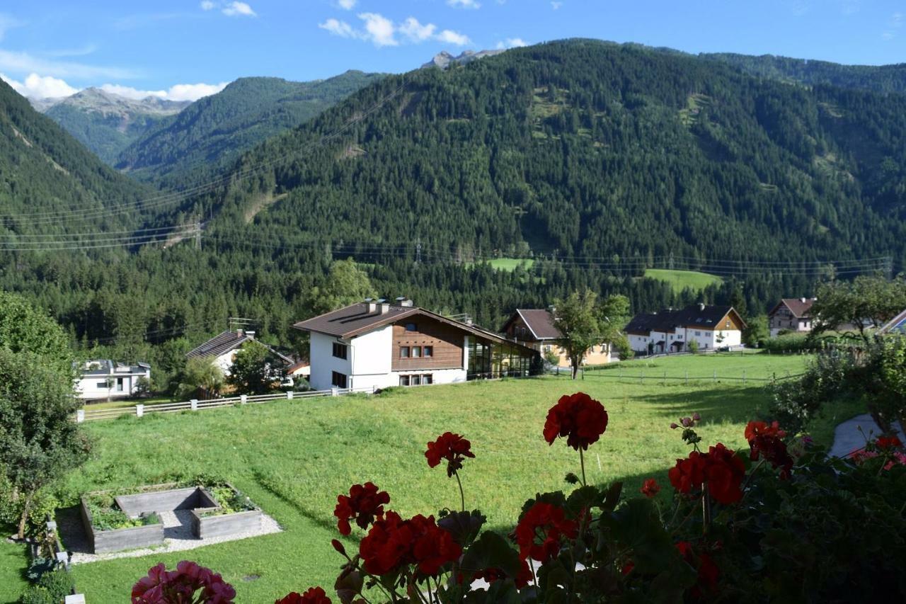 Ferienwohnung Hofer Rangersdorf エクステリア 写真